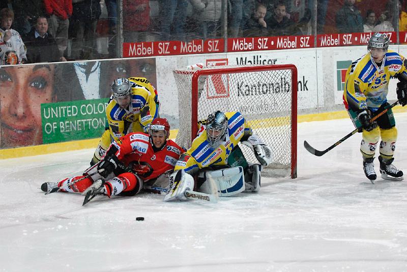 2_DSC3889.jpg - [#Beginning of Shooting Data Section]Nikon D200Brennweite: 90mmOptimierung: BenutzerdefiniertFarbwiedergabe: Modus I (Adobe RGB)Langzeitbelichtung: AusHohe Empfindlichk.: Ein (Normal)2007/01/23 22:30:01.5Belichtungssteuerung: BlendenautomatikWeißabgleich: AutomatikTonwertkorr.: NormalJPEG (8 Bit) FineBelichtungsmessung: MehrfeldAF-Betriebsart: AF-CFarbtonkorr.: 0°Bildgröße: Groß (3872 x 2592)1/320 Sekunde(n) - 1/2.8Blitzsynchronisation: Nicht BeigefügtFarbsättigung: NormalFarbeBelichtungskorrektur: 0 LWScharfzeichnung: StarkObjektiv: VR 70-200mm 1/2.8 GEmpfindlichkeit: ISO 800Bildkommentar                                     [#End of Shooting Data Section]