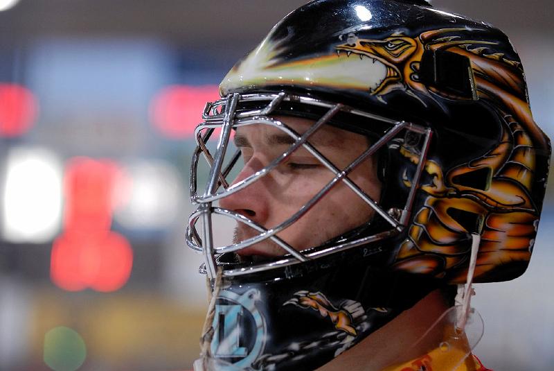 2_DSC4168.jpg - [#Beginning of Shooting Data Section]Nikon D200Brennweite: 98mmOptimierung: BenutzerdefiniertFarbwiedergabe: Modus I (Adobe RGB)Langzeitbelichtung: AusHohe Empfindlichk.: Ein (Normal)2007/01/28 18:19:23.7Belichtungssteuerung: BlendenautomatikWeißabgleich: AutomatikTonwertkorr.: NormalJPEG (8 Bit) FineBelichtungsmessung: MehrfeldAF-Betriebsart: AF-CFarbtonkorr.: 0°Bildgröße: Groß (3872 x 2592)1/125 Sekunde(n) - 1/2.8Blitzsynchronisation: Nicht BeigefügtFarbsättigung: NormalFarbeBelichtungskorrektur: 0 LWScharfzeichnung: StarkObjektiv: VR 70-200mm 1/2.8 GEmpfindlichkeit: ISO 800Bildkommentar                                     [#End of Shooting Data Section]