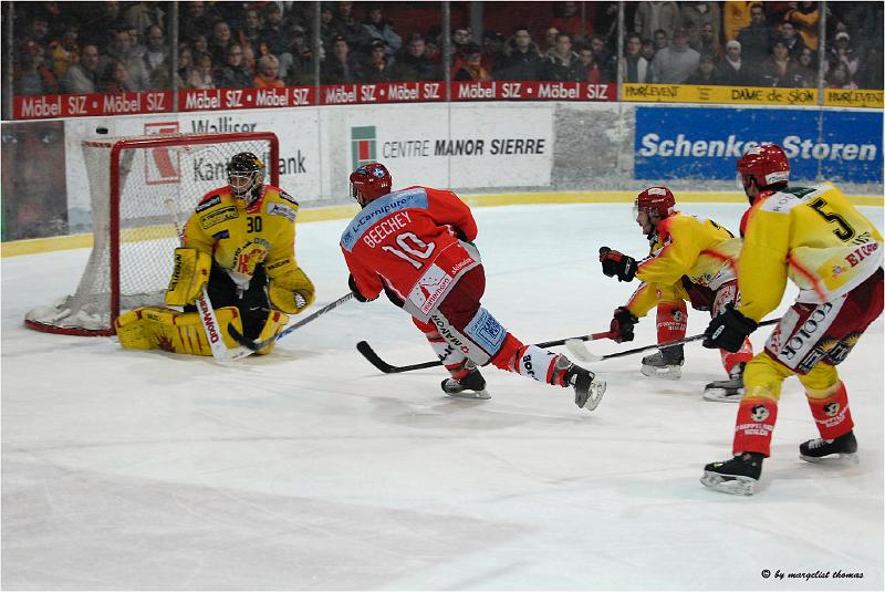 2_DSC5701.jpg - [#Beginning of Shooting Data Section]Nikon D200Brennweite: 70mmOptimierung: BenutzerdefiniertFarbwiedergabe: Modus I (Adobe RGB)Langzeitbelichtung: AusHohe Empfindlichk.: Ein (Normal)2007/02/13 21:18:39.3Belichtungssteuerung: BlendenautomatikWeißabgleich: AutomatikTonwertkorr.: NormalJPEG (8 Bit) FineBelichtungsmessung: MehrfeldAF-Betriebsart: AF-CFarbtonkorr.: 0°Bildgröße: Groß (3872 x 2592)1/320 Sekunde(n) - 1/2.8Blitzsynchronisation: Nicht BeigefügtFarbsättigung: NormalFarbeBelichtungskorrektur: 0 LWScharfzeichnung: StarkObjektiv: VR 70-200mm 1/2.8 GEmpfindlichkeit: ISO 800Bildkommentar                                     [#End of Shooting Data Section]