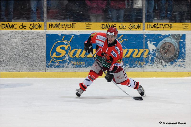 2_DSC5733.jpg - [#Beginning of Shooting Data Section]Nikon D200Brennweite: 120mmOptimierung: BenutzerdefiniertFarbwiedergabe: Modus I (Adobe RGB)Langzeitbelichtung: AusHohe Empfindlichk.: Ein (Normal)2007/02/13 21:25:43.4Belichtungssteuerung: BlendenautomatikWeißabgleich: AutomatikTonwertkorr.: NormalJPEG (8 Bit) FineBelichtungsmessung: MehrfeldAF-Betriebsart: AF-CFarbtonkorr.: 0°Bildgröße: Groß (3872 x 2592)1/320 Sekunde(n) - 1/2.8Blitzsynchronisation: Nicht BeigefügtFarbsättigung: NormalFarbeBelichtungskorrektur: 0 LWScharfzeichnung: StarkObjektiv: VR 70-200mm 1/2.8 GEmpfindlichkeit: ISO 800Bildkommentar                                     [#End of Shooting Data Section]