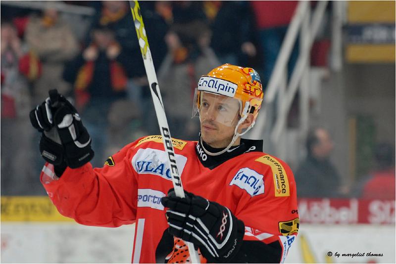 2_DSC6124.jpg - [#Beginning of Shooting Data Section]Nikon D200Brennweite: 200mmOptimierung: BenutzerdefiniertFarbwiedergabe: Modus I (Adobe RGB)Langzeitbelichtung: AusHohe Empfindlichk.: Ein (Normal)2007/02/13 23:07:48.2Belichtungssteuerung: BlendenautomatikWeißabgleich: AutomatikTonwertkorr.: NormalJPEG (8 Bit) FineBelichtungsmessung: MehrfeldAF-Betriebsart: AF-CFarbtonkorr.: 0°Bildgröße: Groß (3872 x 2592)1/80 Sekunde(n) - 1/4.5Blitzsynchronisation: Erster VerschlussvorhangFarbsättigung: NormalFarbeBelichtungskorrektur: 0 LWAutom. Blitzgerät: i-TTL-BLScharfzeichnung: StarkObjektiv: VR 70-200mm 1/2.8 GEmpfindlichkeit: ISO 800Autom. Blitzkorrektur: -0.7 LWBildkommentar                                     [#End of Shooting Data Section]